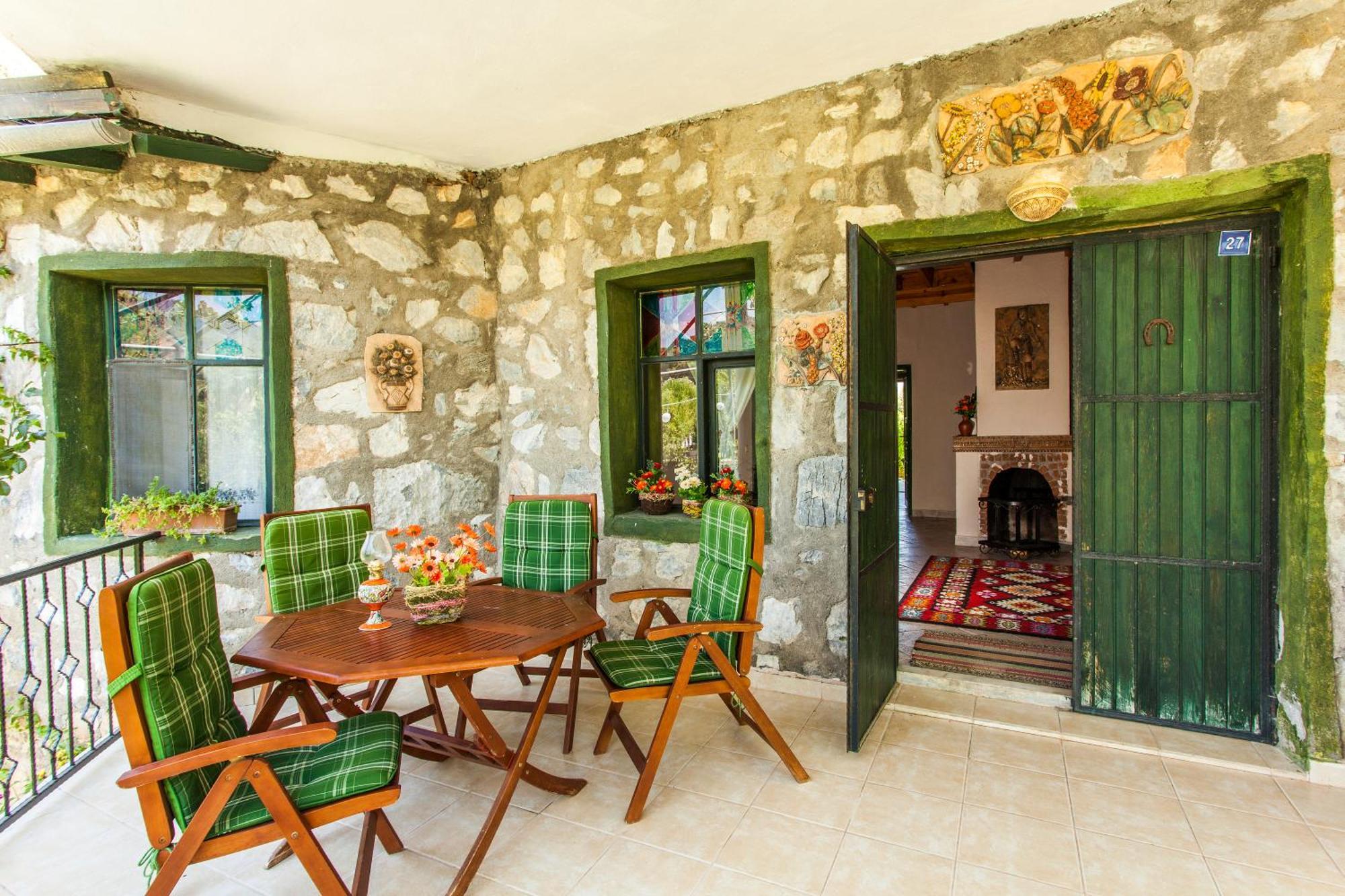 Bed and Breakfast Otantik Tas Ev Dalaman Zewnętrze zdjęcie