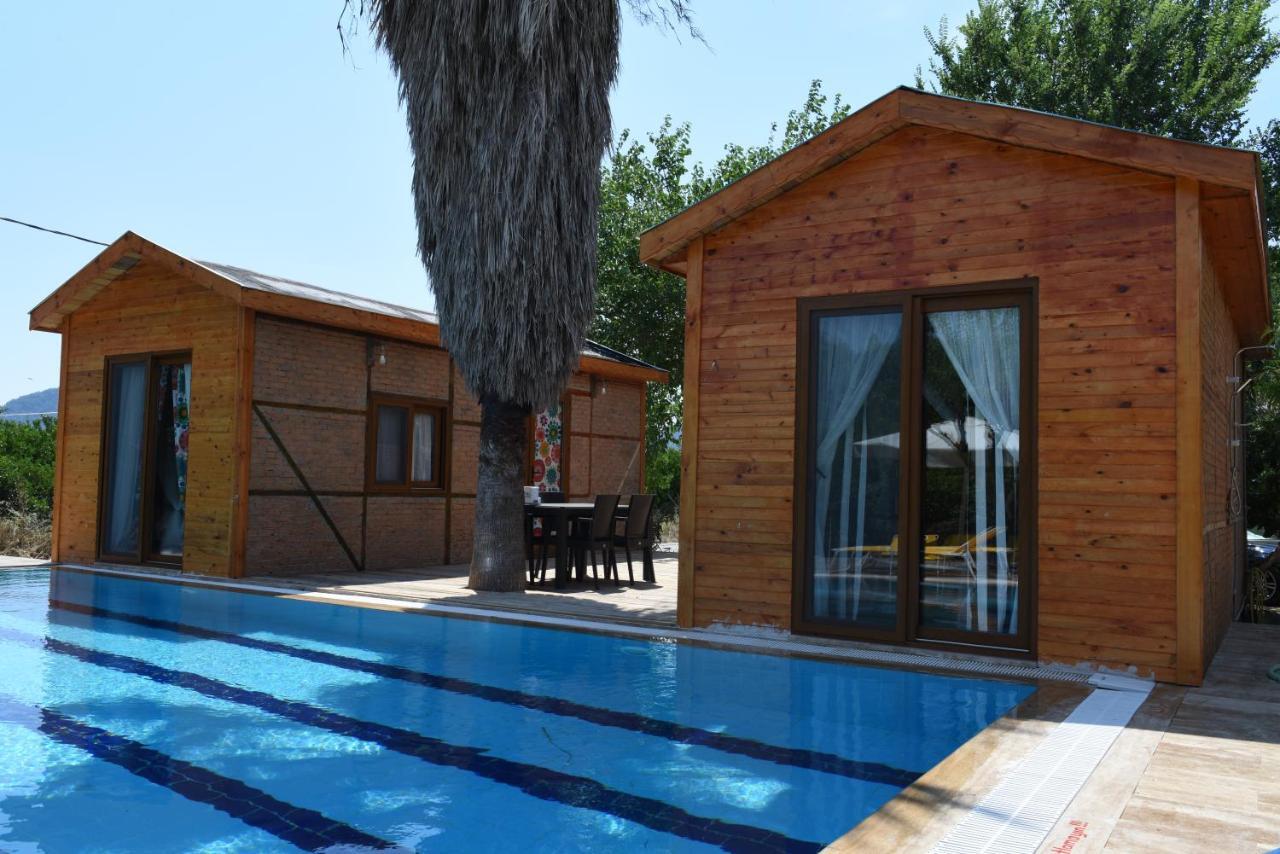 Bed and Breakfast Otantik Tas Ev Dalaman Zewnętrze zdjęcie